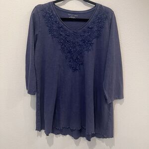 Karen Seo Women’s Handmade Blue Embroidered Cotton  Tunic Tee Boho Coastal Soft